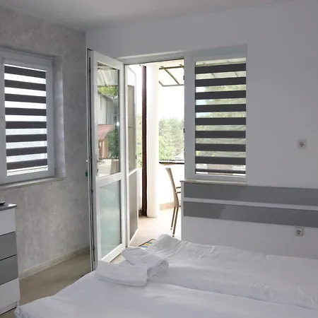 Saint Maria Guest house *